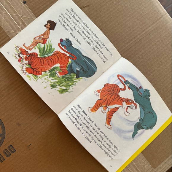 1977 Vintage Disneyland Walt Disney “The Jungle Book” Book & Record - Picture 2 of 5